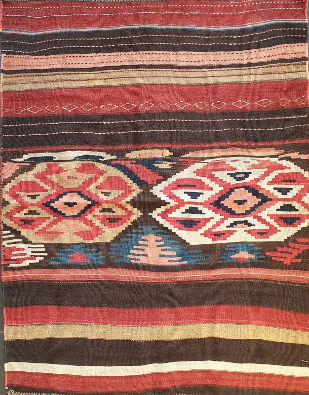 138 x 107 cm, Schahsavan, 490 Euro
