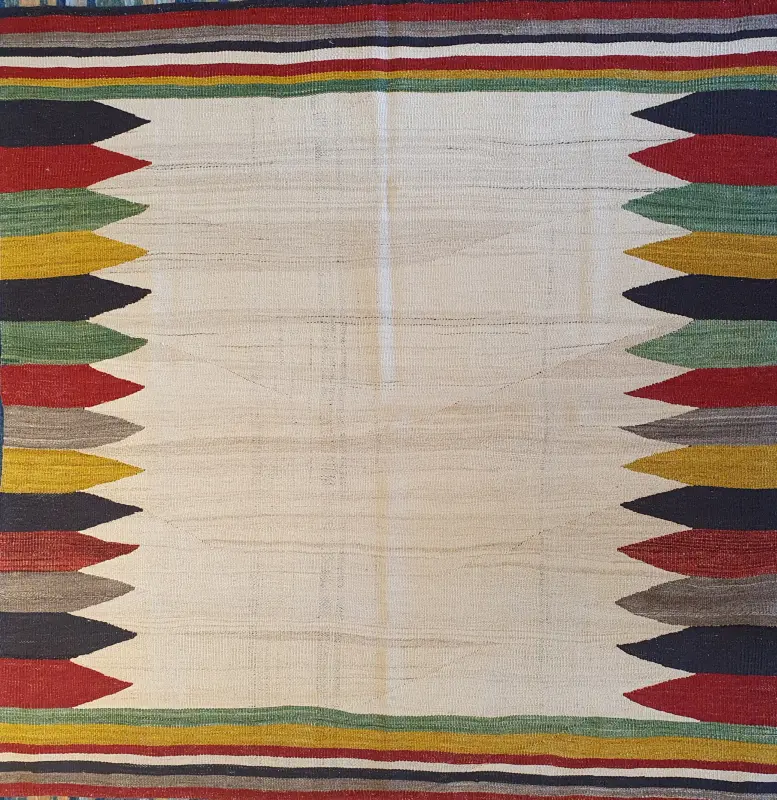 131 x 129 cm, Lambaran-Kelim, 590 Euro