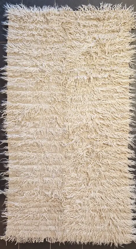 Tullu 200 x 114 cm, 640 Euro